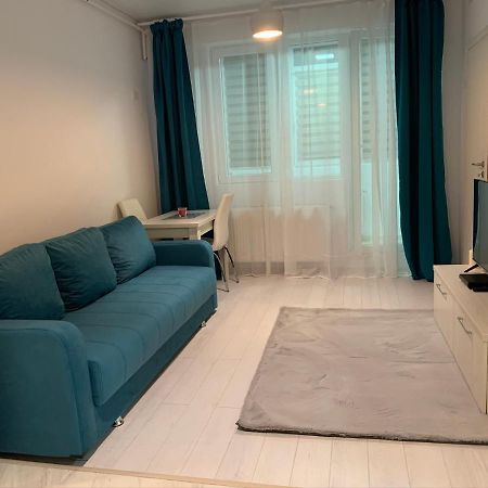 Apartament Cu Regim Hotelier Militari Residence Helen Chiajna Esterno foto